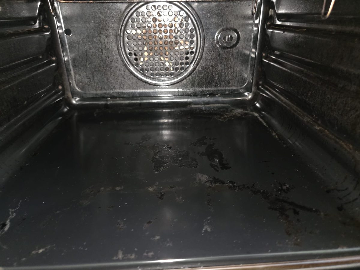 Oven fan and rear wall after deep clean